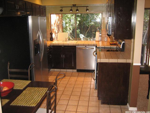 1340 E Ridgewood Ln, Bountiful, UT 84010 — photo 5