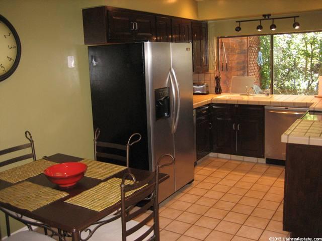 1340 E Ridgewood Ln, Bountiful, UT 84010 — photo 9
