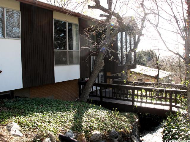 522 E Barnard St, Centerville, UT 84014 — photo 11
