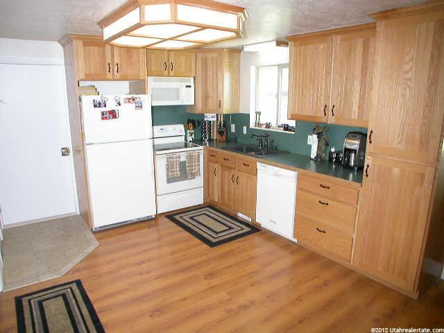 3360 W 5700 S, Roy, UT 84067 — photo 9