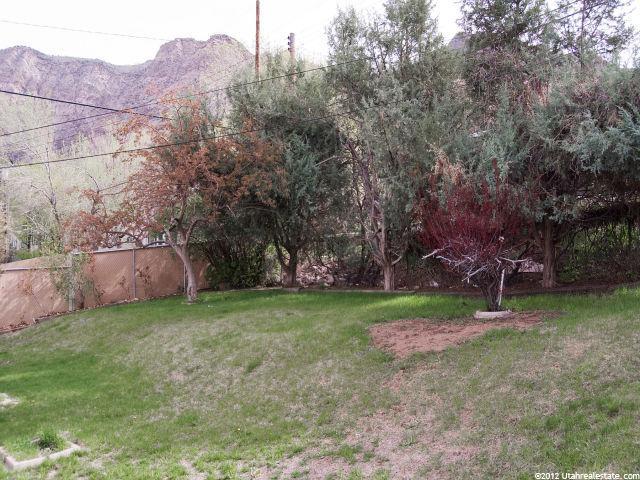 832 S Simoron Dr, Ogden, UT 84404 — photo 4