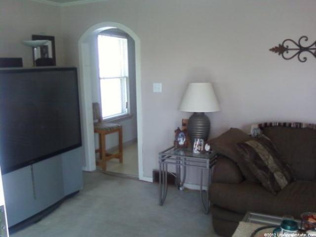 369 E Center St S, Clearfield, UT 84015 — photo 7