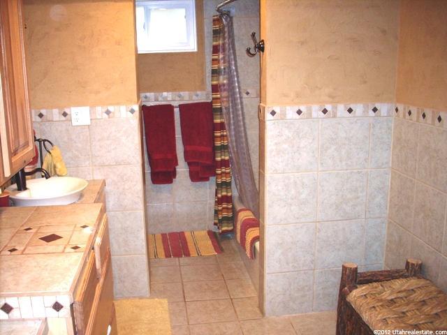 1984 S Claremont Dr, Bountiful, UT 84010 — photo 11