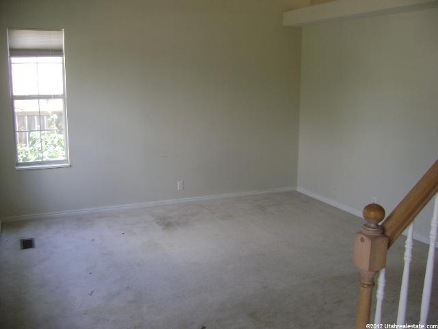 636 Orangewood Ln, Sandy, UT 84070 — photo 2