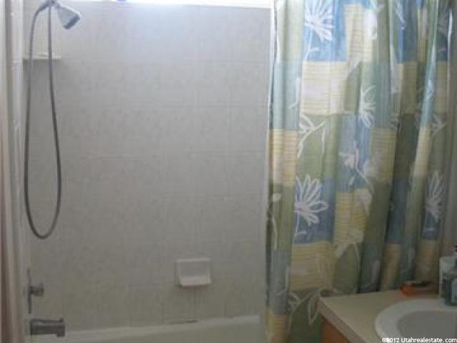 4670 S 3200 W, Roy, UT 84067 — photo 2
