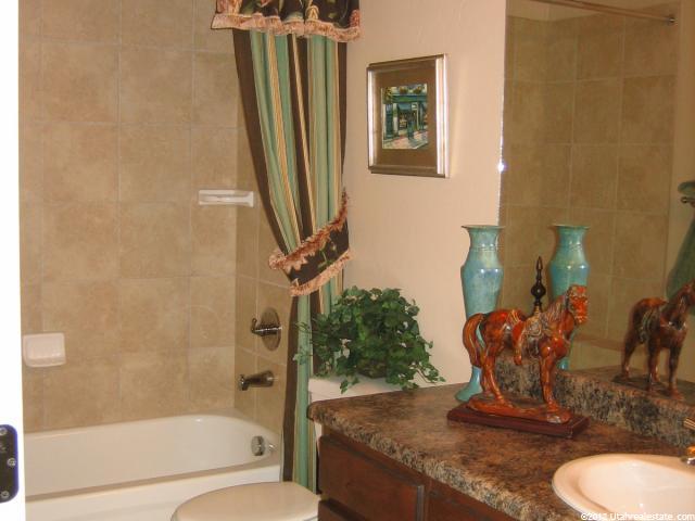 13536 S Fireback Dr, Riverton, UT 84065 — photo 10