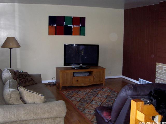 991 N 400 E, Logan, UT 84321 — photo 2