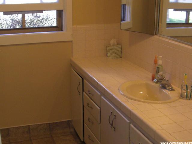 991 N 400 E, Logan, UT 84321 — photo 8