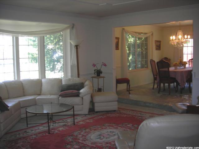 2473 E Easthills Cir, Sandy, UT 84093 — photo 7