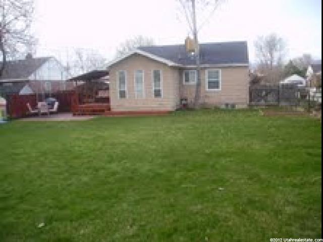 697 E Maple St, South Ogden, UT 84403 — photo 3