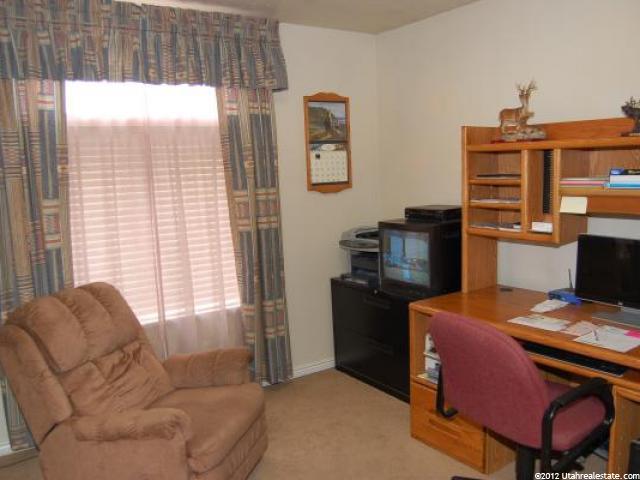 117 E Oakridge Dr, Bountiful, UT 84010 — photo 12
