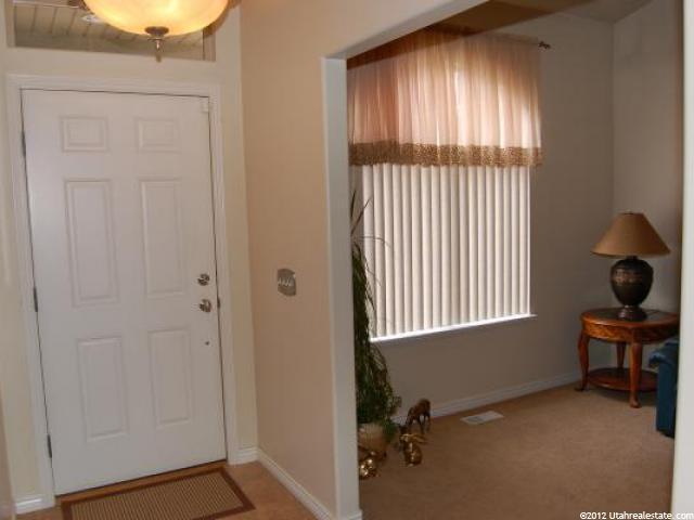 117 E Oakridge Dr, Bountiful, UT 84010 — photo 3