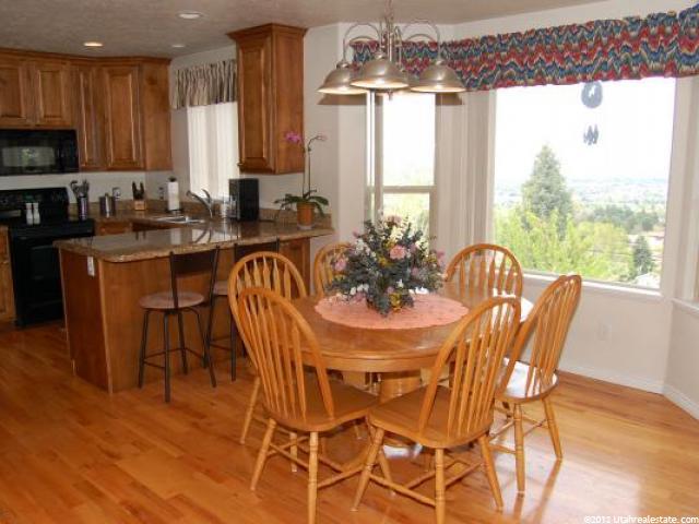 117 E Oakridge Dr, Bountiful, UT 84010 — photo 5