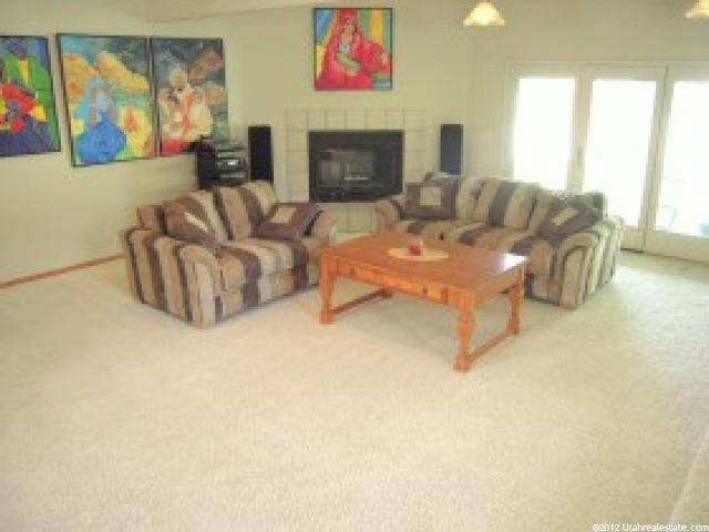 8136 S Old Coventry Cir E, Sandy, UT 84093 — photo 5