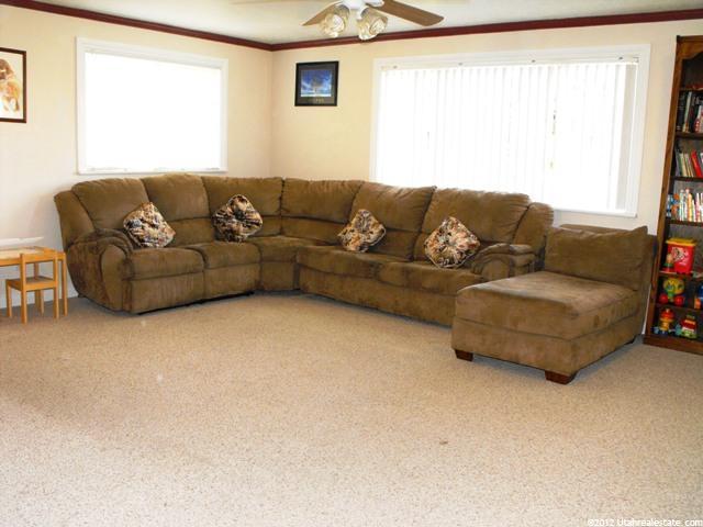 540 N 200 W, Clearfield, UT 84015 — photo 9
