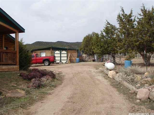 1145 N 10 E, New Harmony, UT 84757 — photo 2