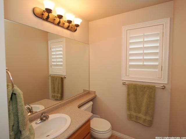 4318 S 2300 E, Holladay, UT 84124 — photo 11