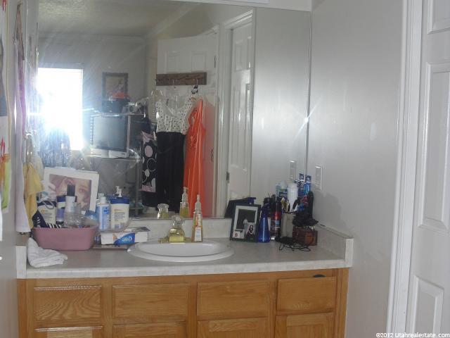 368 E 1100 N, Layton, UT 84041 — photo 7