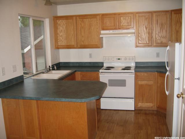 541 N Jefferson Ave E, Ogden, UT 84404 — photo 3