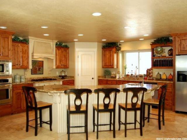 5330 S Skyline Dr. E, Ogden, UT 84403 — photo 4