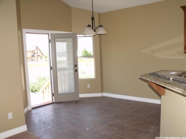 652 S 650 W, Layton, UT 84041 — photo 6