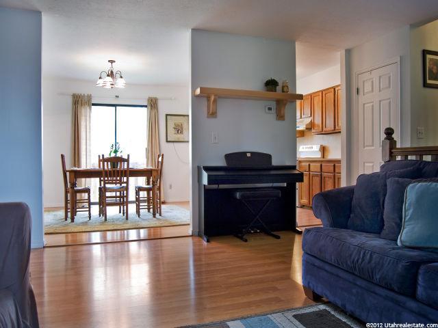 430 W 100 N, Clearfield, UT 84015 — photo 4