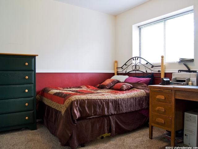 430 W 100 N, Clearfield, UT 84015 — photo 8