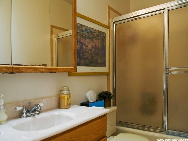 430 W 100 N, Clearfield, UT 84015 — photo 9