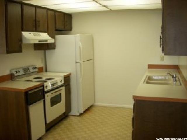 1580 E 900 S #29D, Clearfield, UT 84015 — photo 3