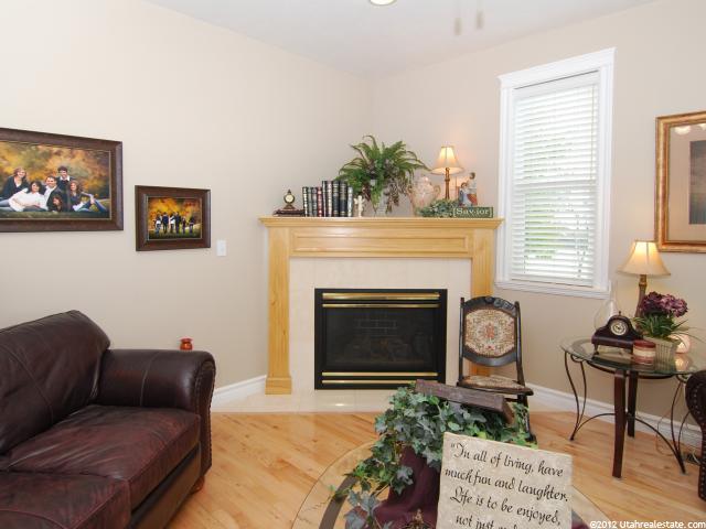 83 W 2350 N, Layton, UT 84041 — photo 11