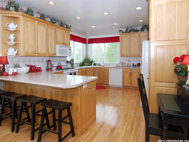 83 W 2350 N, Layton, UT 84041 — photo 5