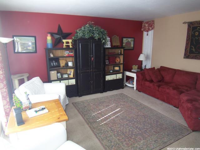 1917 S Main St, Bountiful, UT 84010 — photo 2