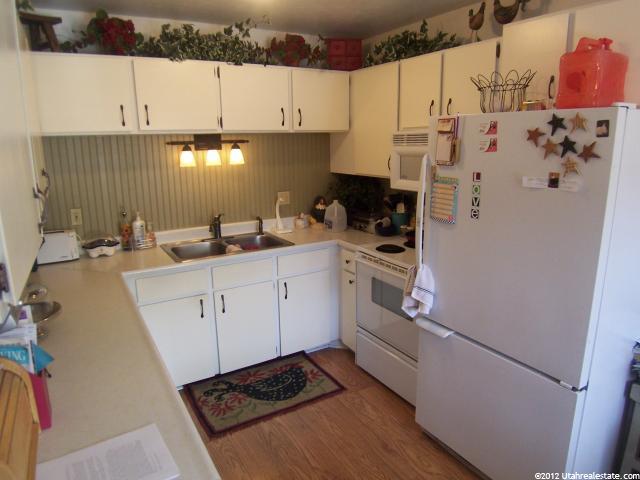 1917 S Main St, Bountiful, UT 84010 — photo 3