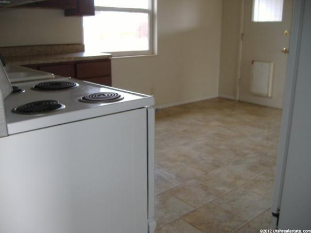 363 N Ann, Clearfield, UT 84015 — photo 11