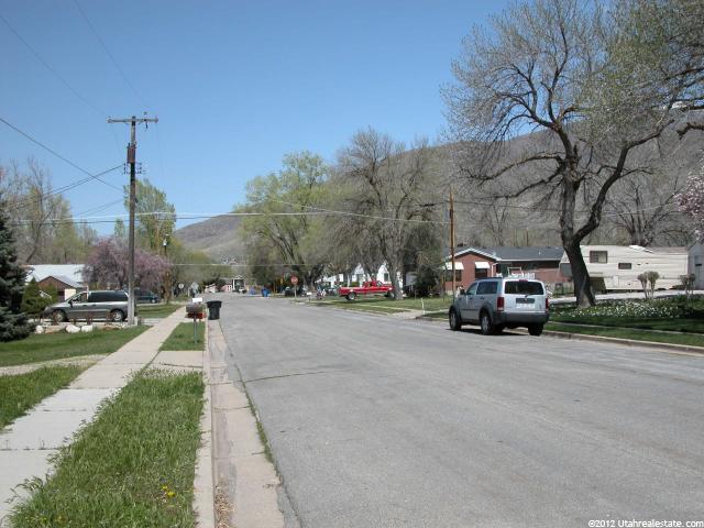 35 S 100 W, Farmington, UT 84025 — photo 3
