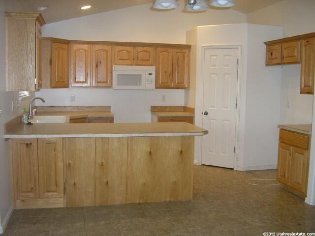 4512 S 4875 W, West Haven, UT 84401 — photo 7
