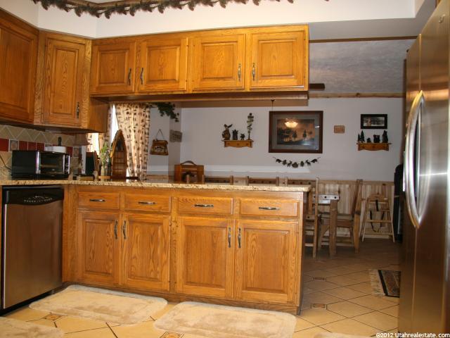 288 E 300 N, Richfield, UT 84701 — photo 2