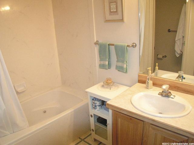 257 S Parkside Ct, Provo, UT 84601 — photo 6