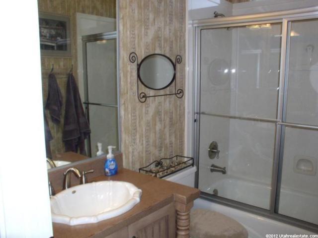 145 N Mall Dr E, St. George, UT 84790 — photo 6