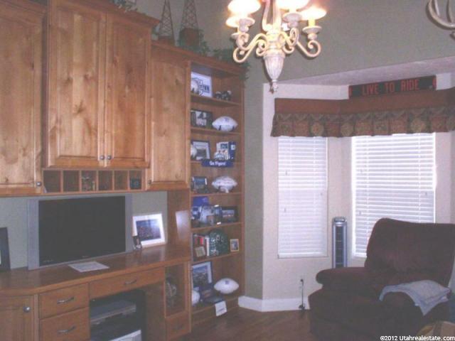 145 N Mall Dr E, St. George, UT 84790 — photo 10