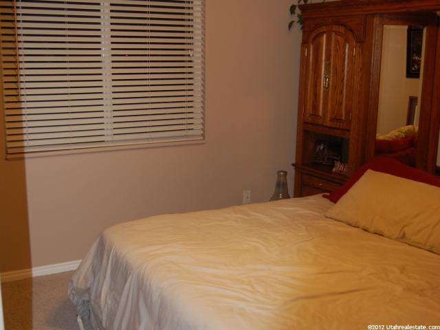 1293 N 925 W, Ogden, UT 84404 — photo 4