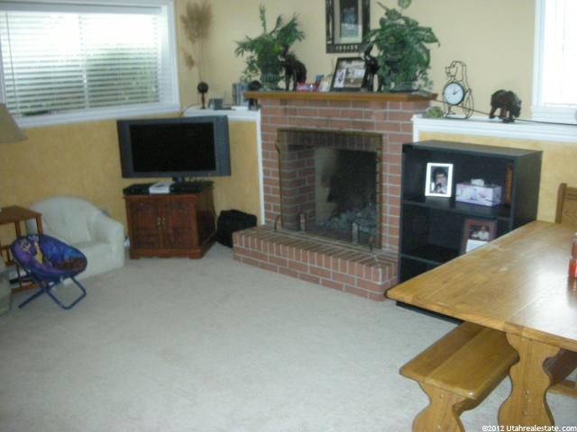 10206 S Buttercup Dr E, Sandy, UT 84092 — photo 5