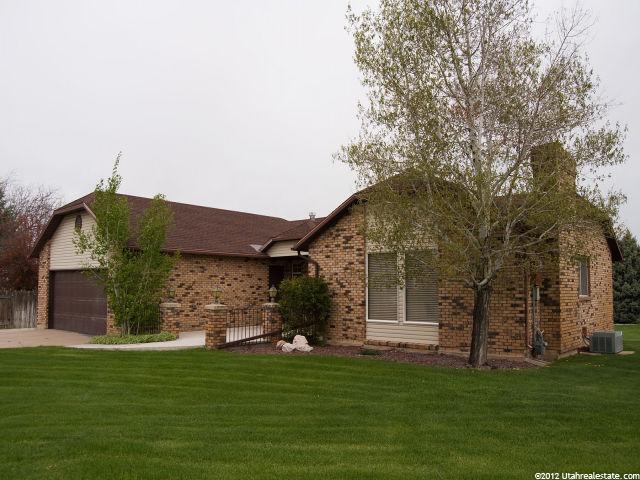 5868 S 3650 W, Roy, UT 84067 — photo 2