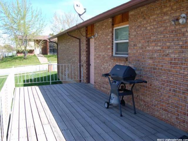 947 N 1550 E, Layton, UT 84040 — photo 9