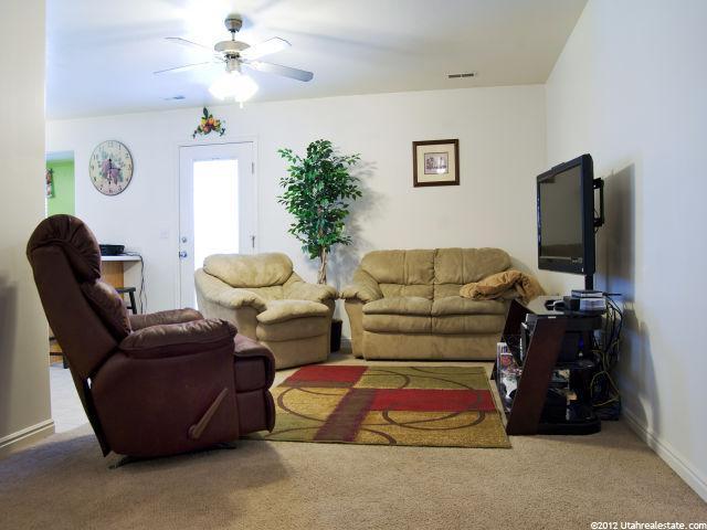 2404 N 1220 W, Clinton, UT 84015 — photo 7