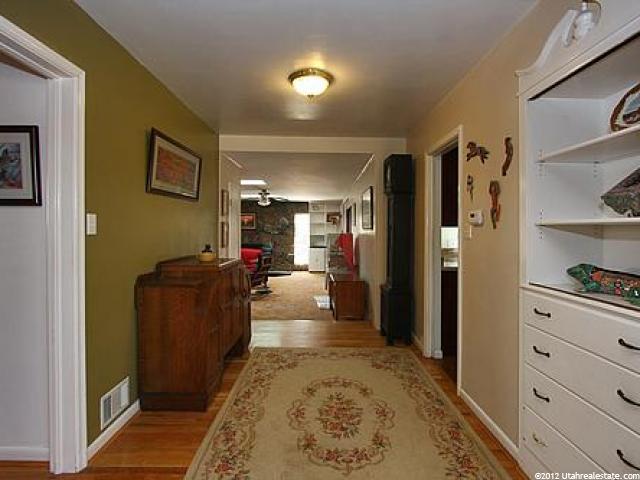 6325 S Cobblecrest Rd E, Holladay, UT 84121 — photo 9