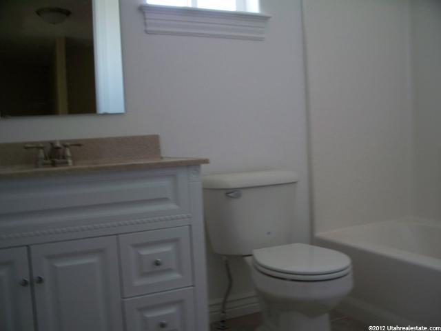 1722 S 1100 W, Vernal, UT 84078 — photo 6