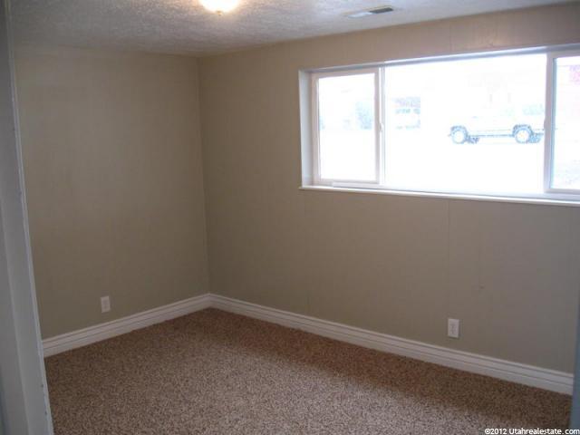 541 W 2475 N, Layton, UT 84041 — photo 8