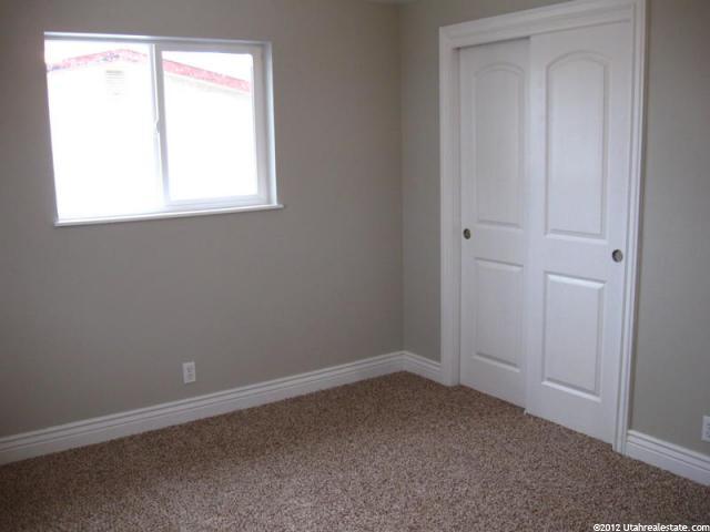 541 W 2475 N, Layton, UT 84041 — photo 9