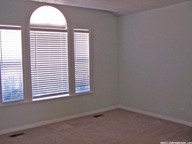 4057 N Wolf Ridge Cir, Eden, UT 84310 — photo 4